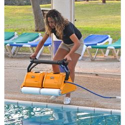 Dolphin Expert Pro Automatic Pool Cleaner