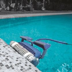 Dolphin M400 Robotic Automatic Pool Cleaner